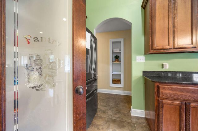 588 Hickory Ridge Rd, Leesville, LA 71446