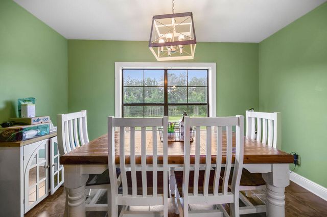 588 Hickory Ridge Rd, Leesville, LA 71446