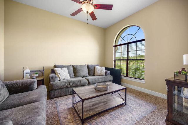 588 Hickory Ridge Rd, Leesville, LA 71446