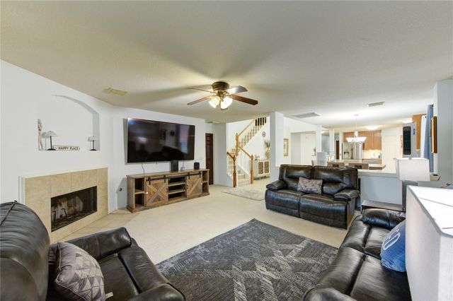 10338 E Summit Canyon Drive, Houston, TX 77095