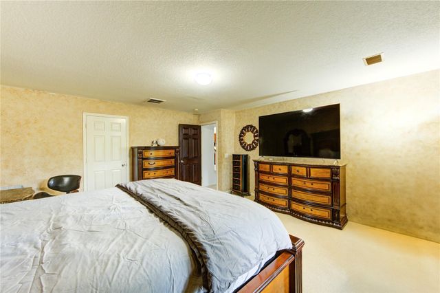 10338 E Summit Canyon Drive, Houston, TX 77095