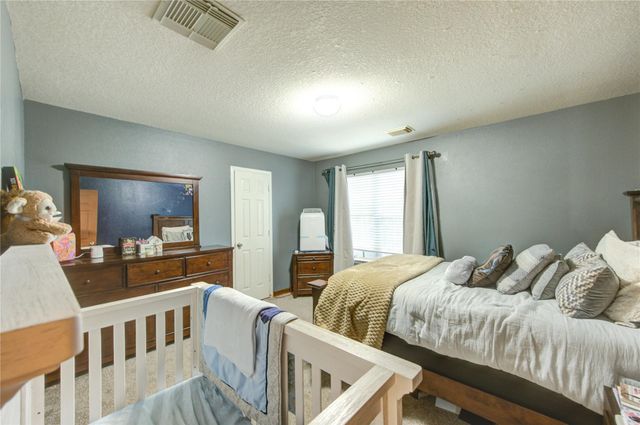 10338 E Summit Canyon Drive, Houston, TX 77095