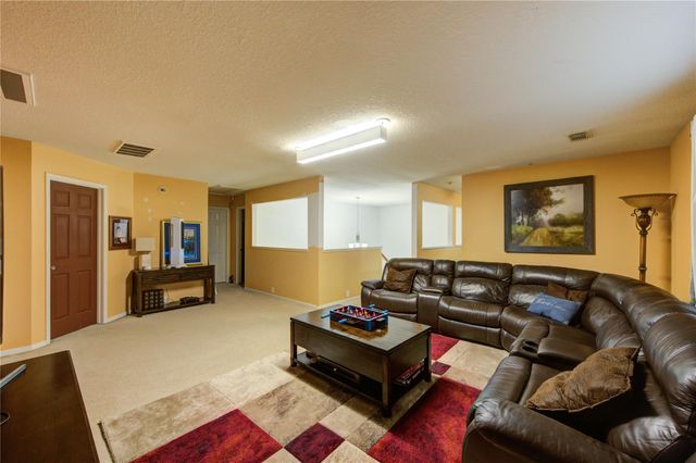 10338 E Summit Canyon Drive, Houston, TX 77095