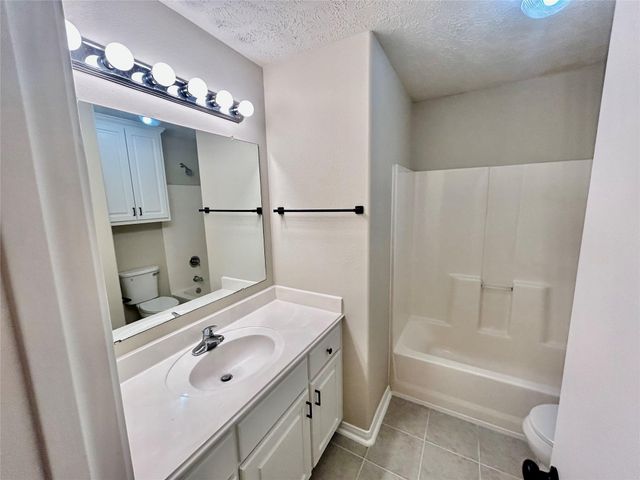 16306 Many Trees Lane, Conroe, TX 77302