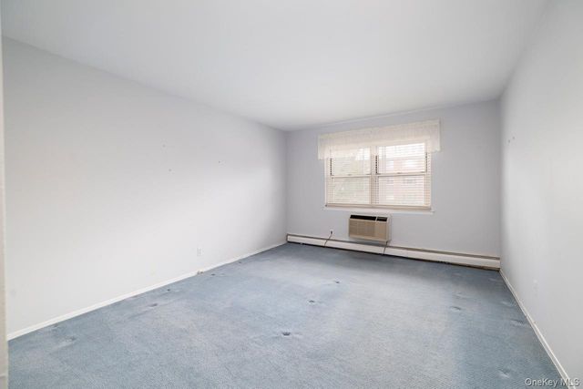 90 South Park B1, Rockville Centre, NY 11570