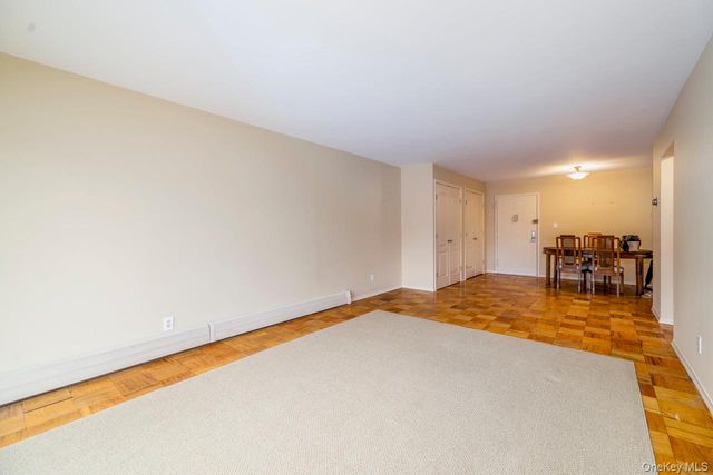 90 South Park B1, Rockville Centre, NY 11570