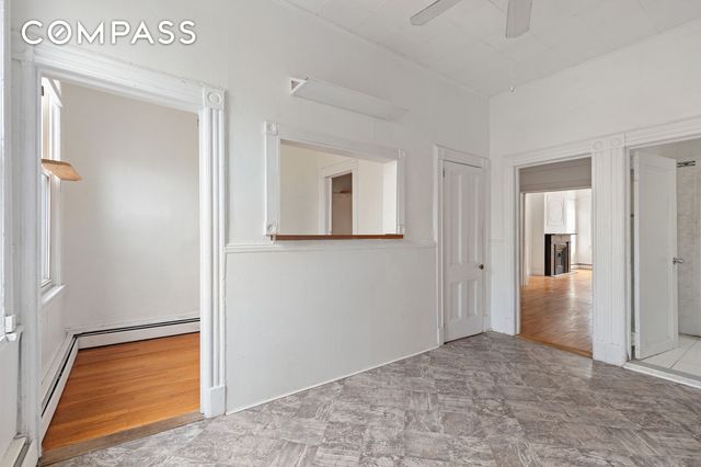 318 21st Street, New York City, NY 11215