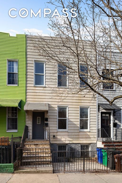 318 21st Street, New York City, NY 11215