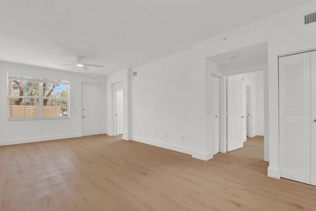 4903 Chancellor Drive 13, Jupiter, FL 33458