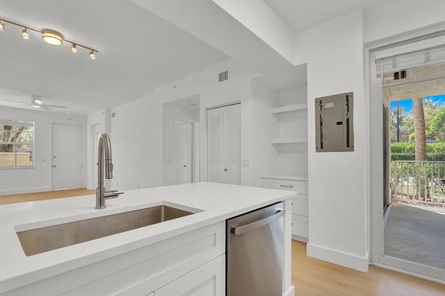 4903 Chancellor Drive 13, Jupiter, FL 33458