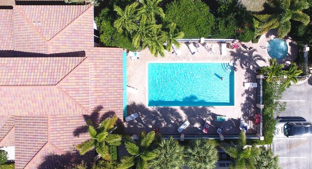 4903 Chancellor Drive 13, Jupiter, FL 33458