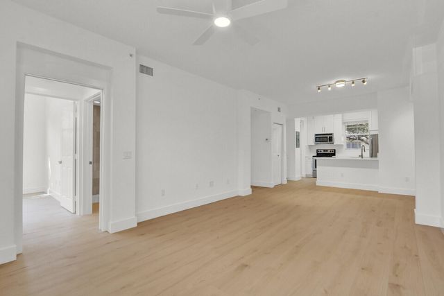 4903 Chancellor Drive 13, Jupiter, FL 33458