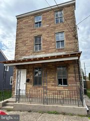 853 BORDENTOWN ROAD, Burlington, NJ 08016