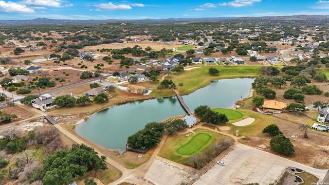 103 LH MABBITT, Blanco, TX 78606
