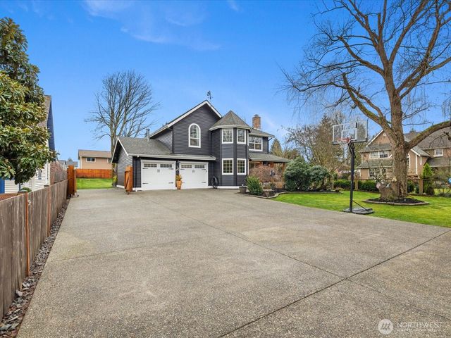 610 Logan Road, Lynnwood, WA 98036