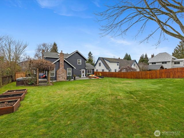 610 Logan Road, Lynnwood, WA 98036