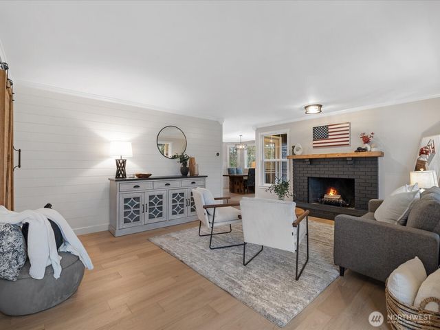 610 Logan Road, Lynnwood, WA 98036