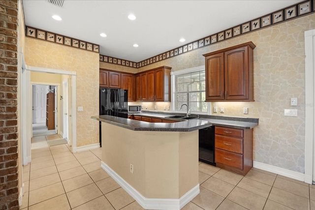 3430 CELERY AVENUE, Sanford, FL 32771