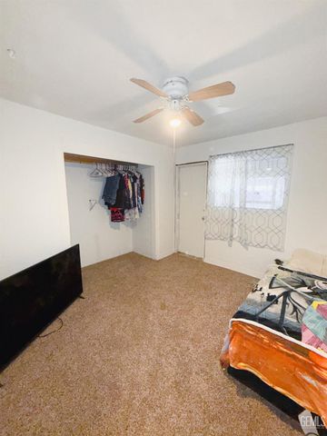 1129 Greenwood Drive, Bakersfield, CA 93306