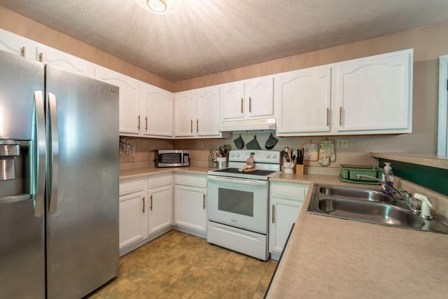 6111 N Wilderness Road, Mt Vernon, KY 40456