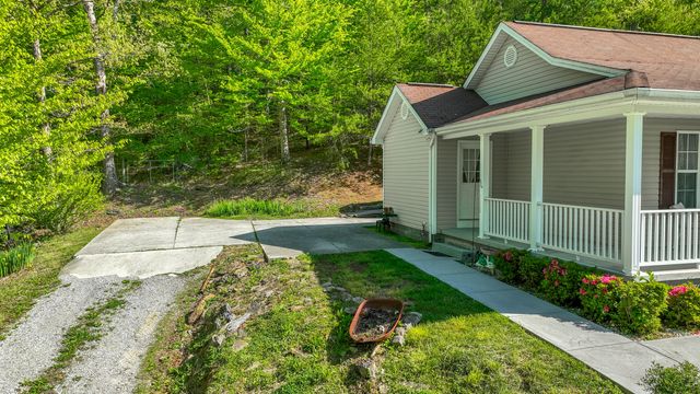 6111 N Wilderness Road, Mt Vernon, KY 40456