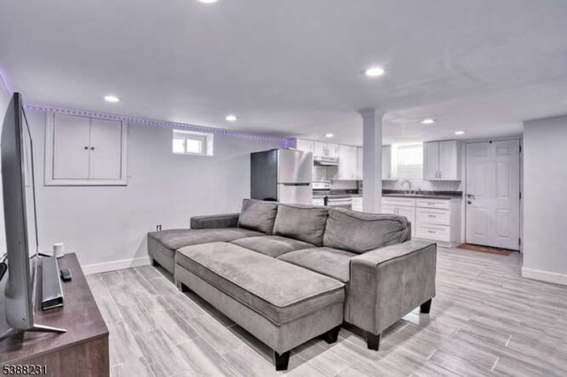 1163 Burnet Ave, Union Twp., NJ 07083