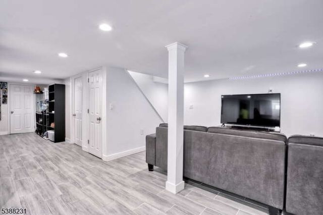 1163 Burnet Ave, Union Twp., NJ 07083