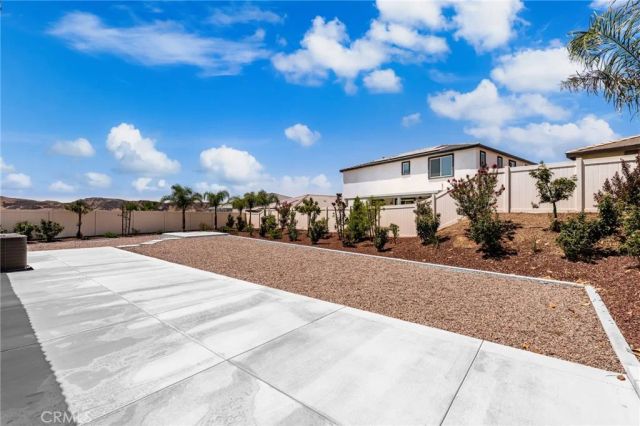 11615 Zoeller Street, Beaumont, CA 92223