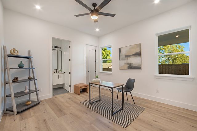 2005 Hearne Avenue, Dallas, TX 75212