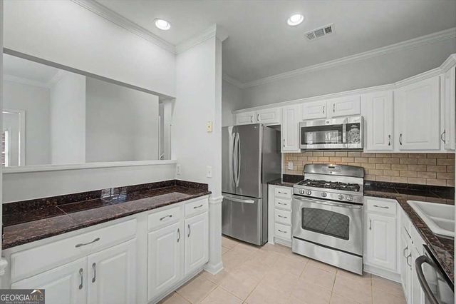 3445 English Oaks Drive NW, Kennesaw, GA 30144