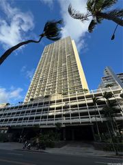 445 seaside Avenue 3816, Honolulu, HI 96815