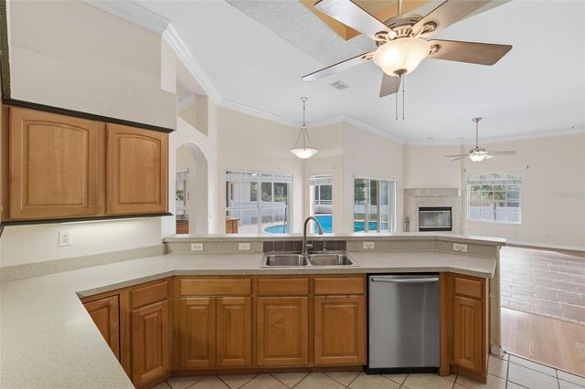 9238 SEA OAKS COURT, Seminole, FL 33776