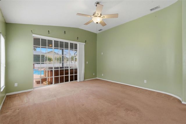 9238 SEA OAKS COURT, Seminole, FL 33776