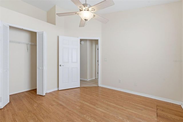 9238 SEA OAKS COURT, Seminole, FL 33776