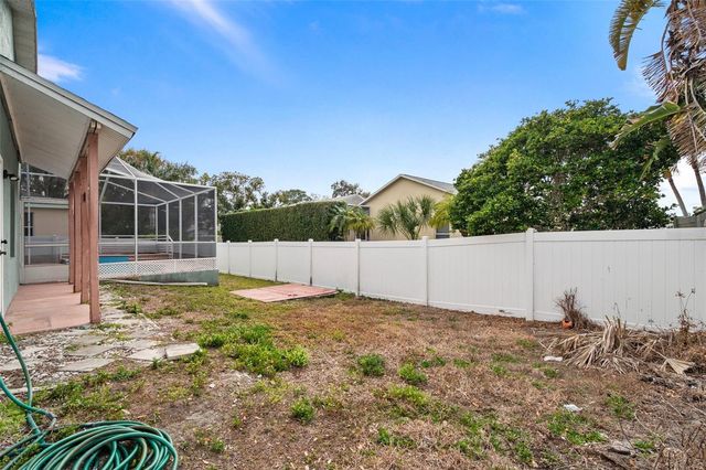 9238 SEA OAKS COURT, Seminole, FL 33776