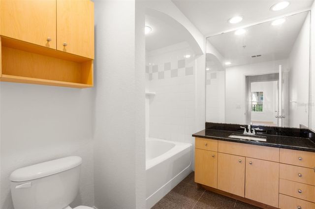 200 4TH AVENUE S 302, St Petersburg, FL 33701