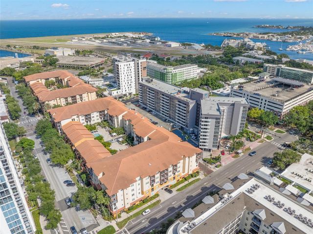 200 4TH AVENUE S 302, St Petersburg, FL 33701