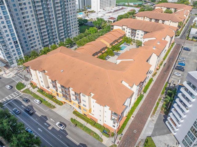 200 4TH AVENUE S 302, St Petersburg, FL 33701