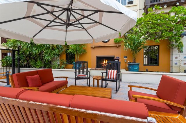 200 4TH AVENUE S 302, St Petersburg, FL 33701