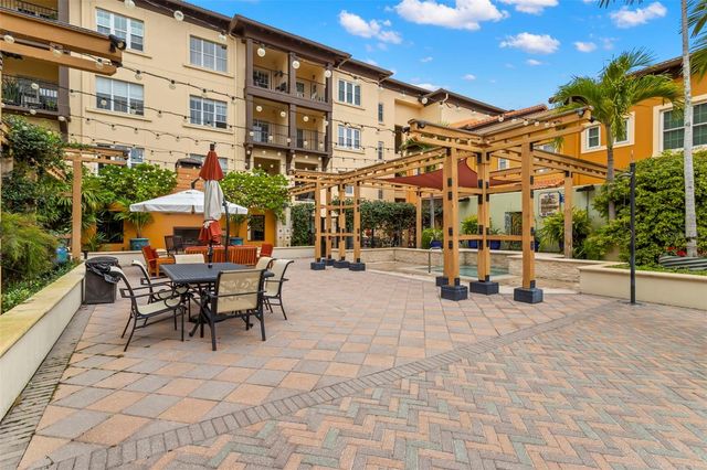 200 4TH AVENUE S 302, St Petersburg, FL 33701