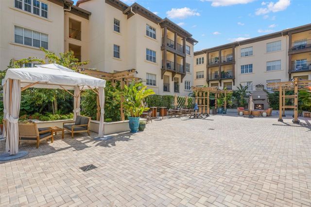 200 4TH AVENUE S 302, St Petersburg, FL 33701