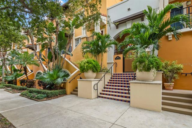 200 4TH AVENUE S 302, St Petersburg, FL 33701