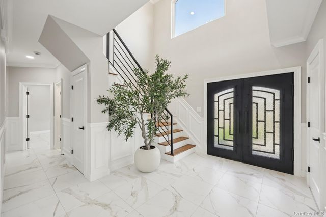 129 Tardy Lane S, Wantagh, NY 11793