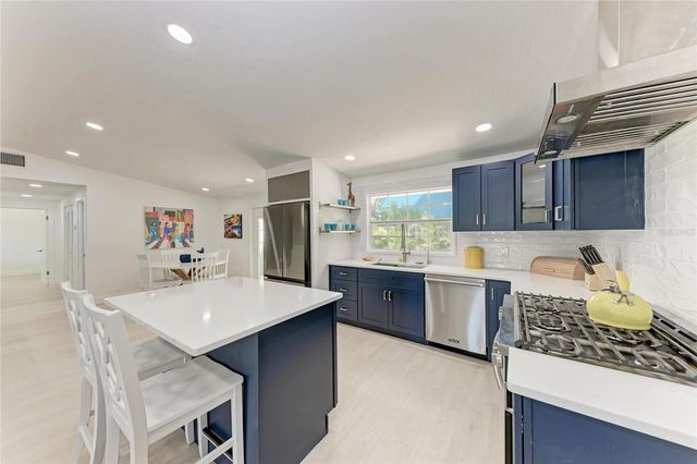 6931 MAGELLAN WAY, Sarasota, FL 34243