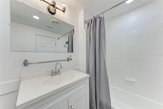 6931 MAGELLAN WAY, Sarasota, FL 34243