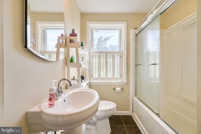 7042 HEATHFIELD RD, Baltimore, MD 21212