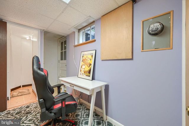 7042 HEATHFIELD RD, Baltimore, MD 21212
