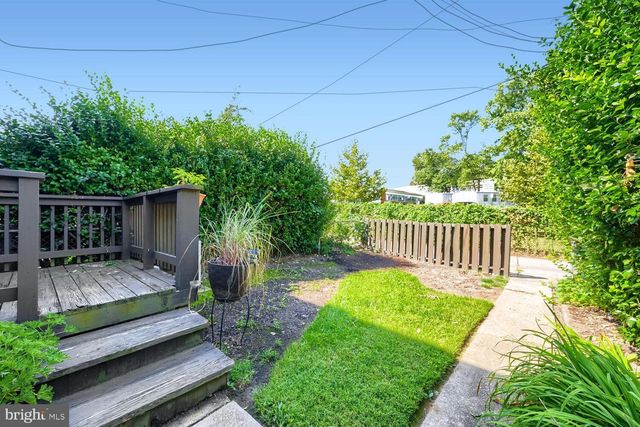 7042 HEATHFIELD RD, Baltimore, MD 21212