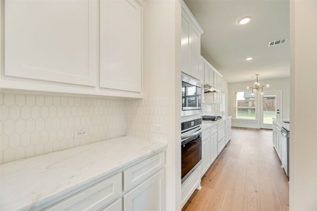 1055 Modesto Drive, Frisco, TX 75036