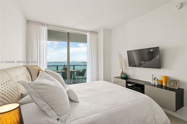 460 NE 28th St 2502, Miami, FL 33137